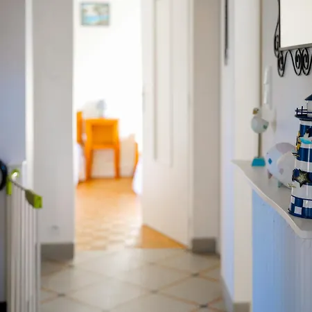 Apartment Avec Jardin Privatif - Quartier Saint Michel - 5 Personnes