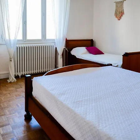 Apartment Avec Jardin Privatif - Quartier Saint Michel - 5 Personnes